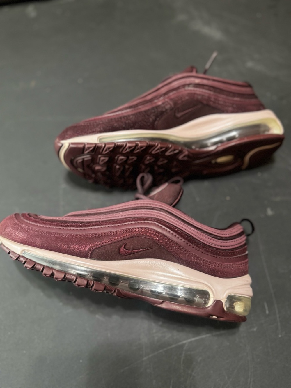 Nike Air Max 97 in Deep Burgundy with Rose Accents - Picture 4 of 5